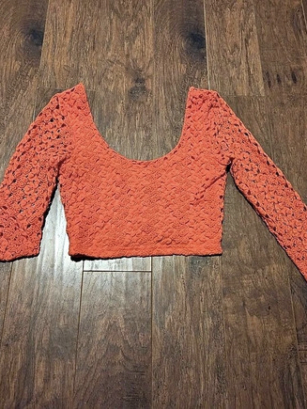 Floral Lace Long Sleeve Crop Top